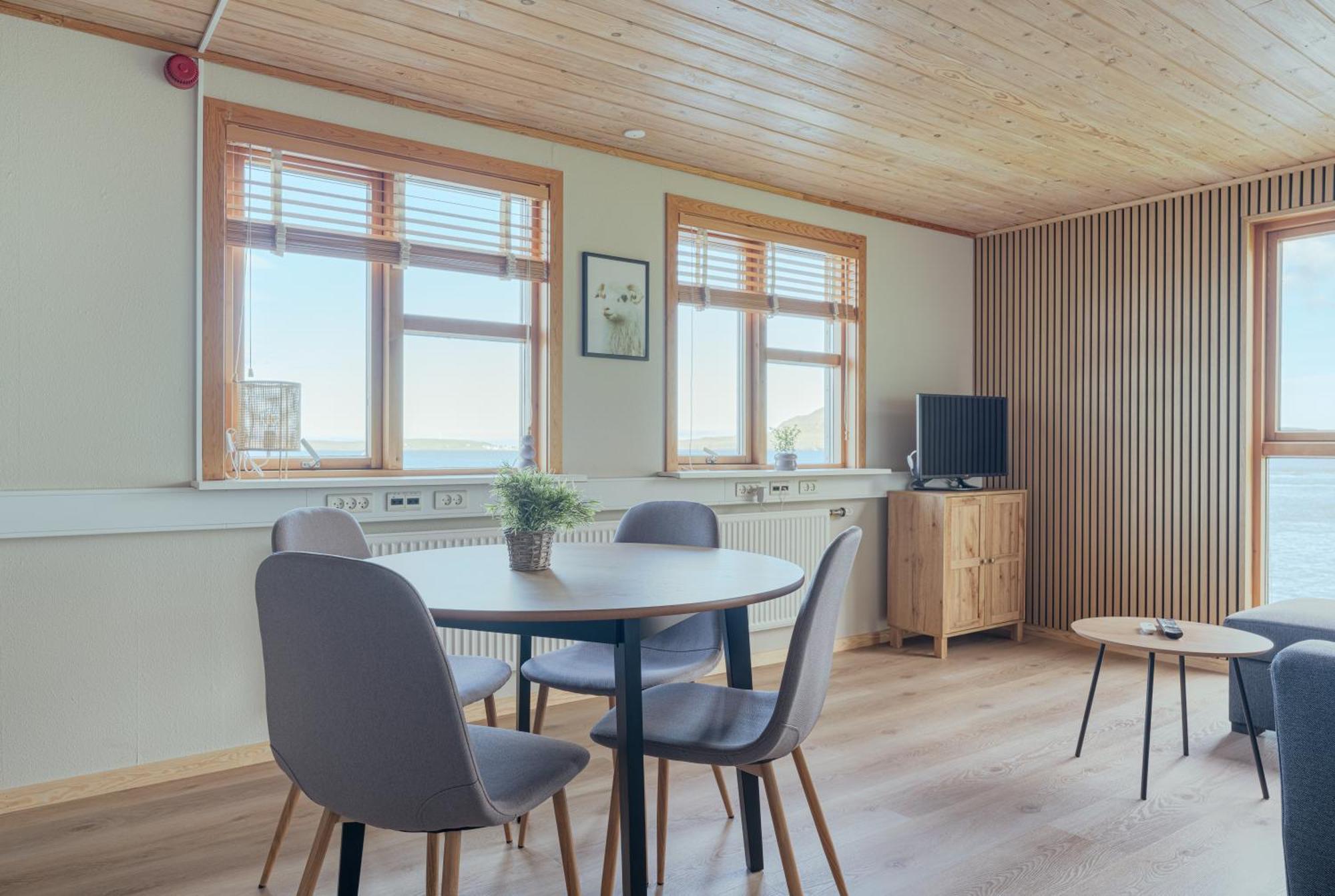 A Tromini Guesthouse Tórshavn Buitenkant foto