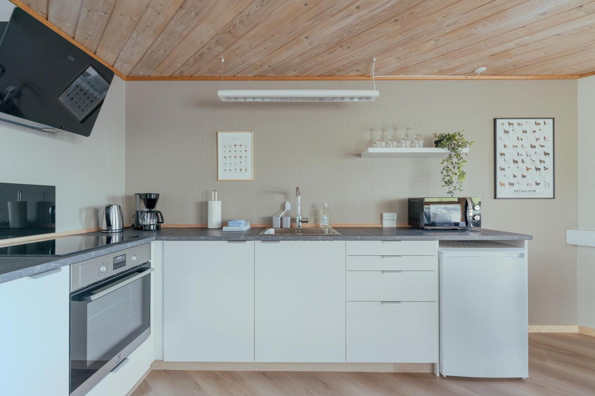 A Tromini Guesthouse Tórshavn Buitenkant foto